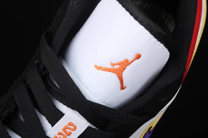 All Categories Air Jordan Jordan Series Basketball Shoes Air Jordan 1 Low New Version Air Jordan 1 Low AJ1 Joe 1 Low Top Leather Cultural and Leisure Sports Shoes CJ9216-051